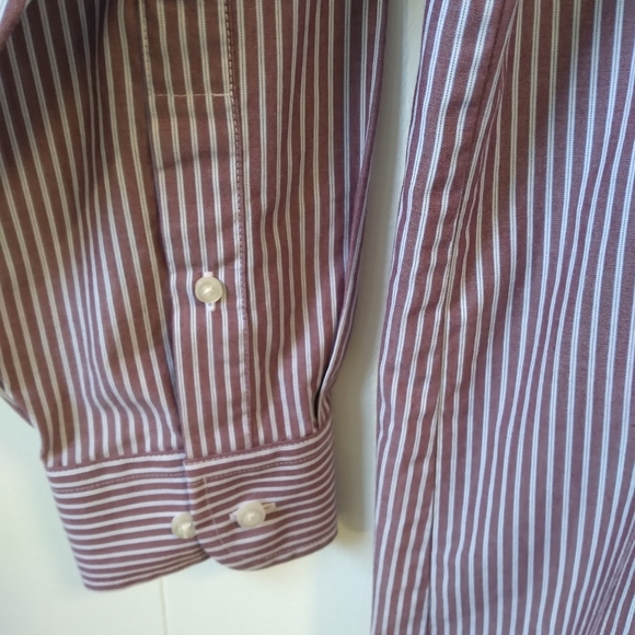 Stafford Fitted 16 1/2 Button Down Shirt 34/35. - Picture 7 of 7